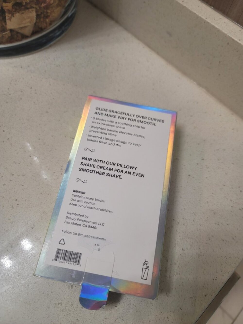 Refreshments Precision 5 Blade Sensitive Skin Magnetic Razor Kit (2) Razor Heads - Picture 2 of 3